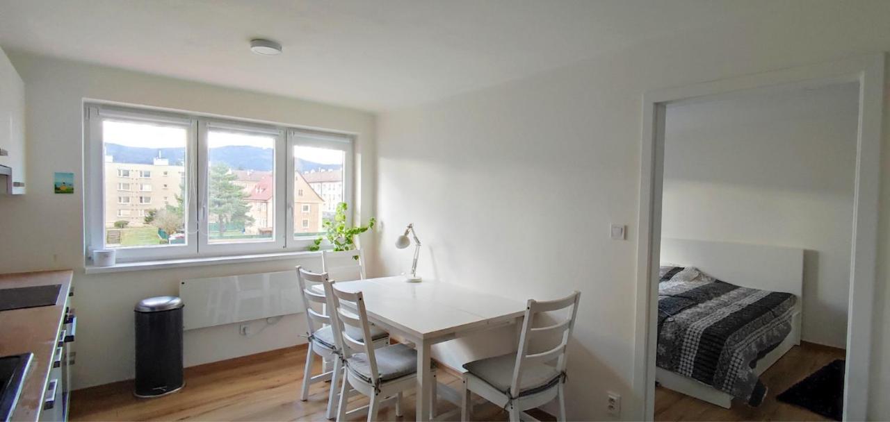 Apartman Pod Jestedem Daire Liberec Dış mekan fotoğraf